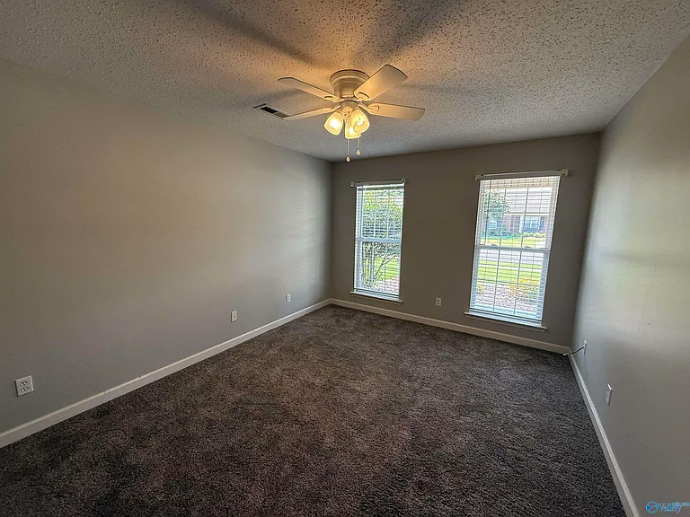 5308 Frankford Dr SE — Photo 11