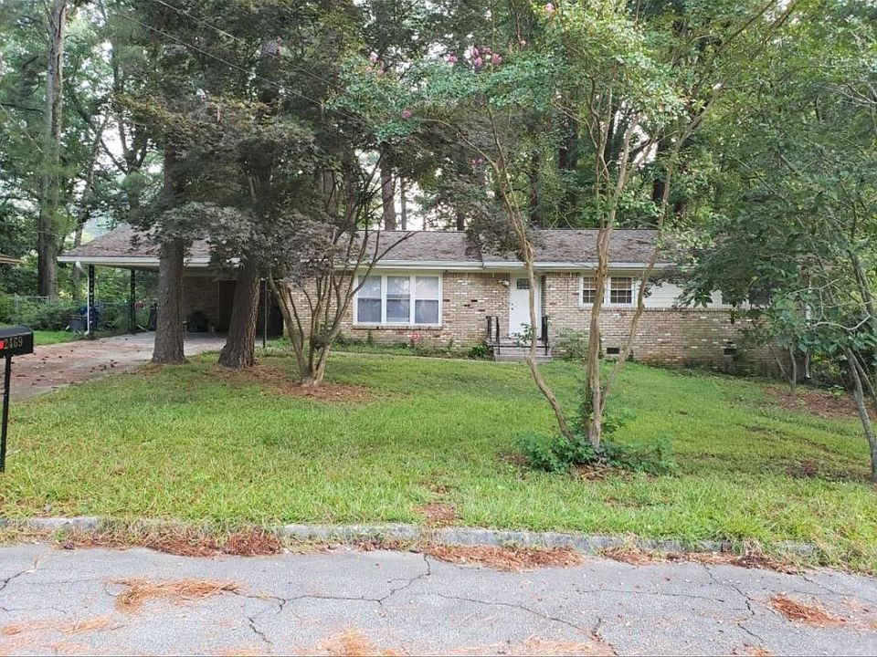 2nd image of 2469 Greenwood Cir