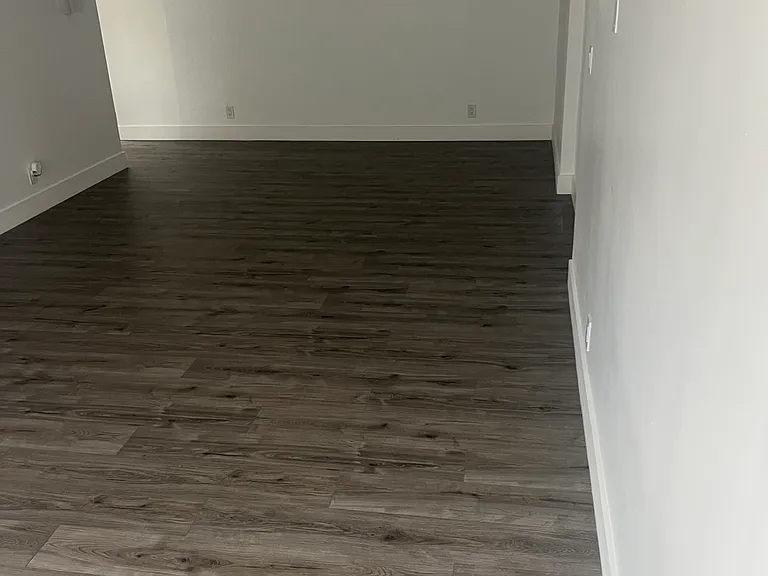 5662 Parke Ave — Photo 6