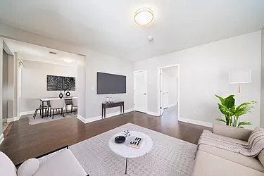 102 5 Congress Street #2
