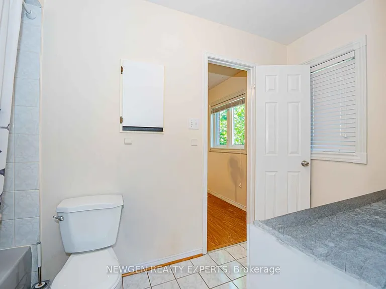 1 Kitto Ct — Photo 35