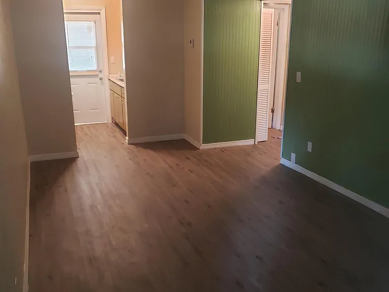 701 Winchester St #5 — Photo 2