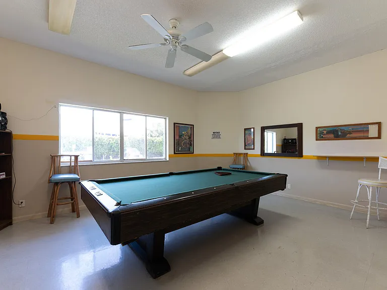 896 N Federal Hwy #523 — Photo 29