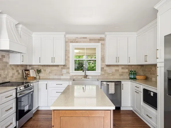 302 Barnard Ave SE, Aiken, SC 29801