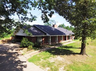 808 Goss St, Farmerville, LA 71241