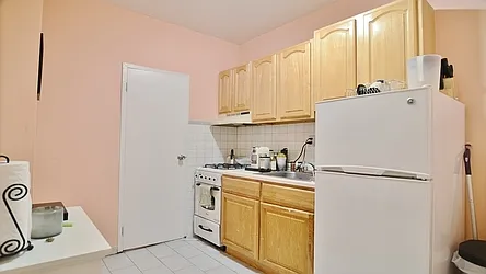 Rented by Park Property Advisors