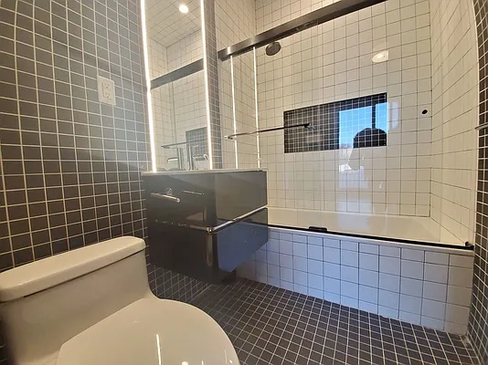 Rented by Doorway NYC, LLC | media 28