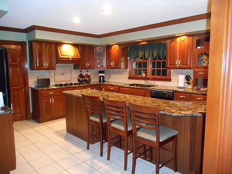 3rd image of 50 Highland Dr