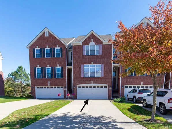 475 Cherry Orchard Rd, Canton, MI 48188
