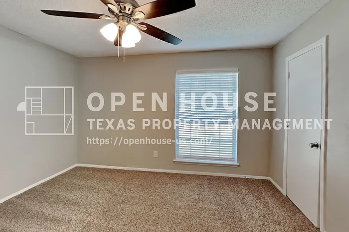4300 Spring Hill Ln — Photo 14