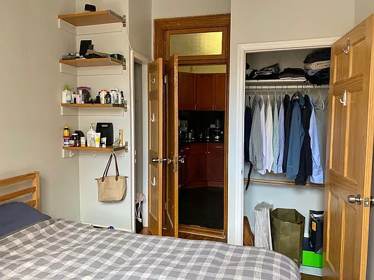 Rented by NY Living Solutions | media 31