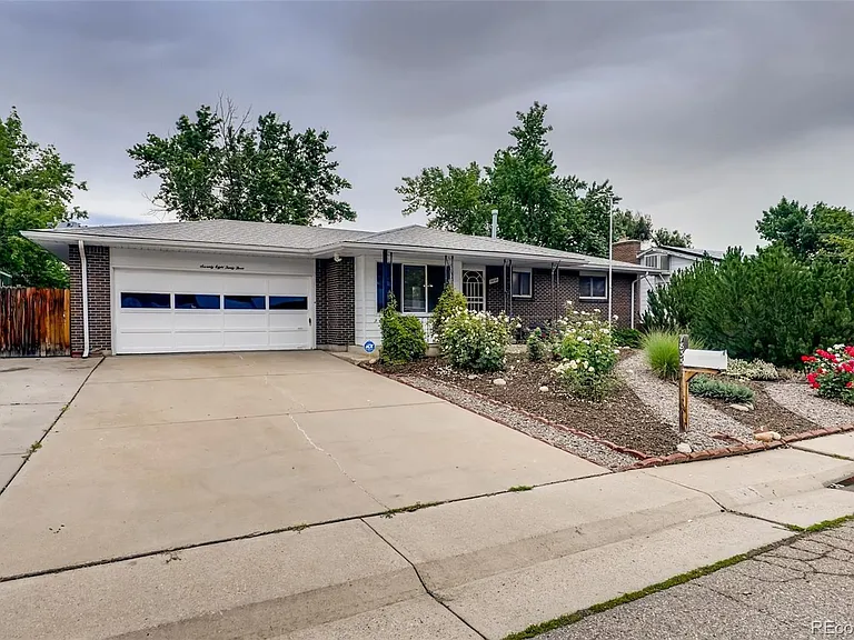 7833 Webster Way — Photo 2