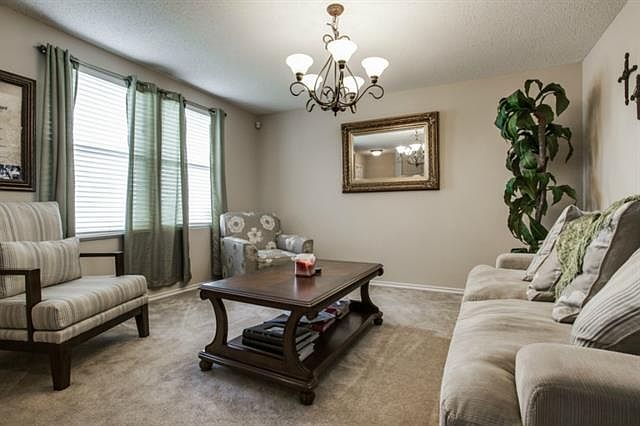 1st image of 2668 Shorewood Dr