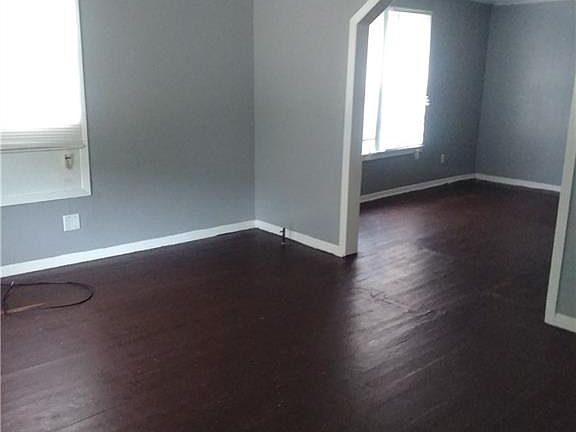 4th image of 1855 Midway St