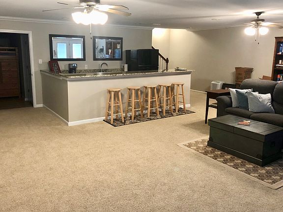 Basement Recreation Room