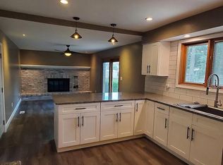 45940 Keding St, Utica, MI 48317