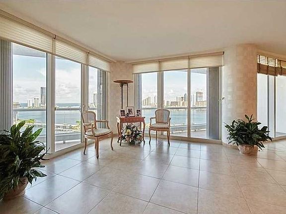 5th image of 7000 Island Blvd APT 1904