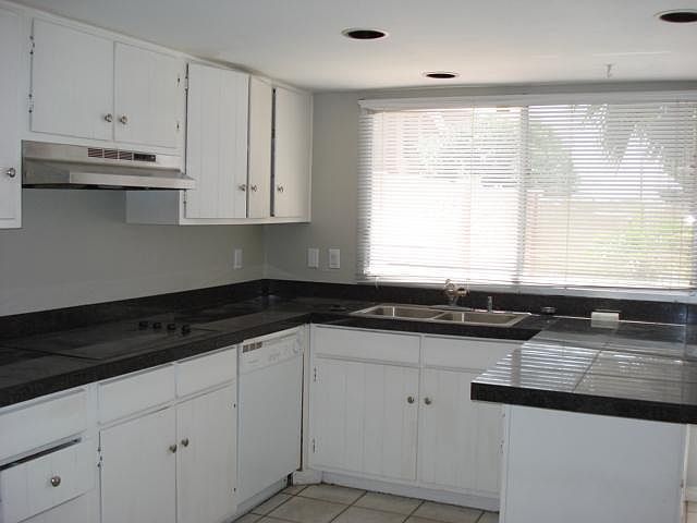 2nd image of 7827 E Lewis Ave