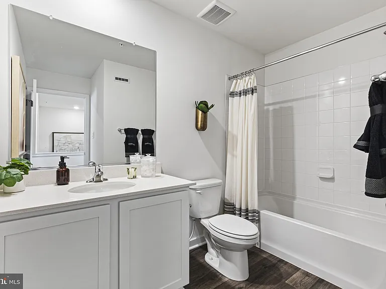 7434 Fern Gully Way — Photo 22