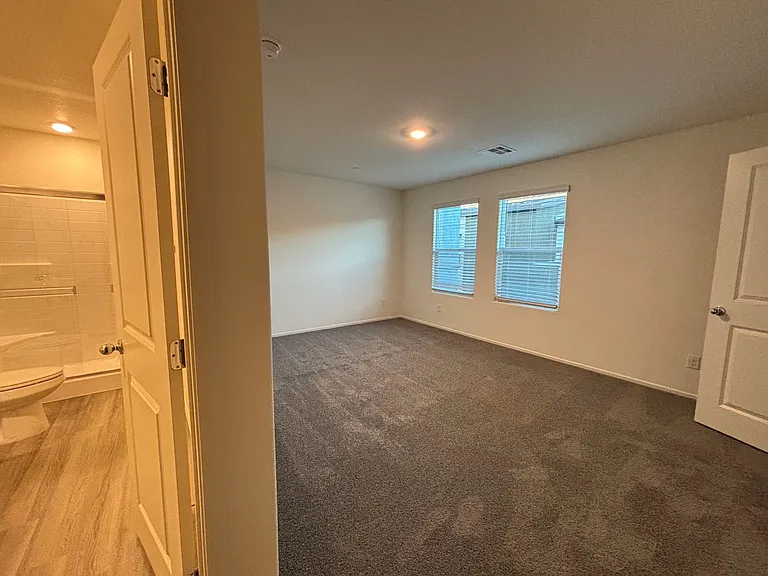 4842 Currant Ridge Ave — Photo 9