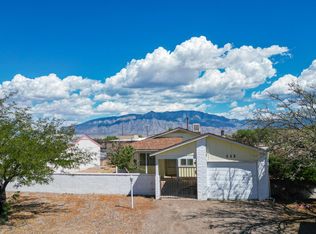112 Pearl Dr NE, Rio Rancho, NM 87124