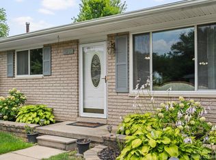 1255 Portland St, Westland, MI 48186