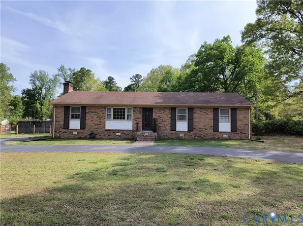 9913 Graves Rd, South Chesterfield, VA 23803