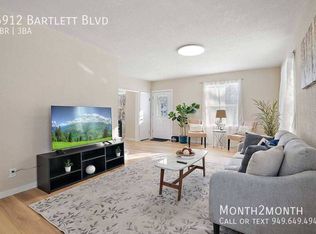 5912 Bartlett Blvd, Mound, MN 55364