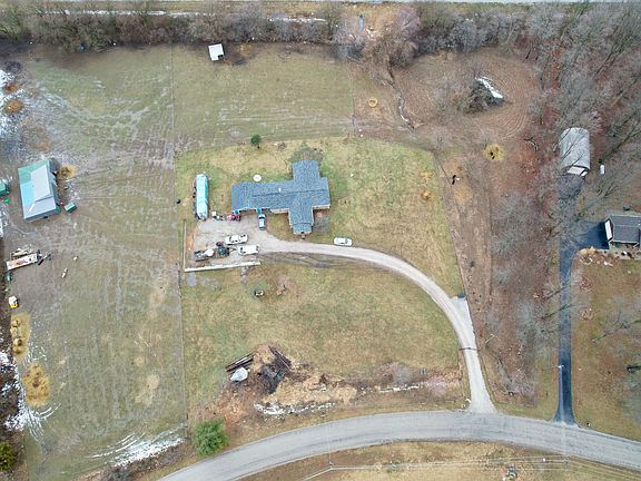 5th image of 10115 E County Road 700 S