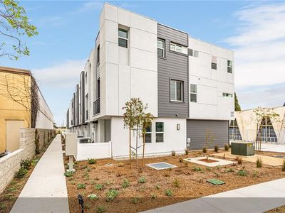 121 E 223rd St, Carson, CA, 90745