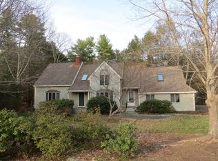 30 Payne Rd, York, ME 03909