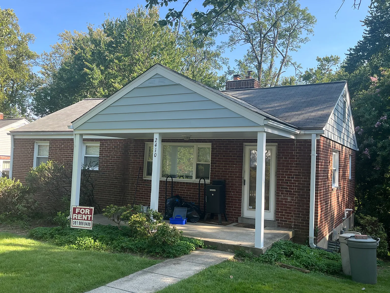 3 bed, 1.5 bath, 1566 sqft, $2,880 — Photo 1