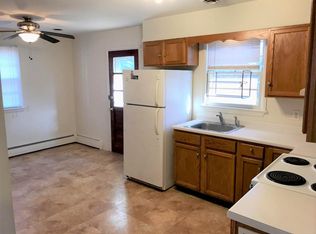 877 Annapolis Ave #A, Edgewater, MD 21037