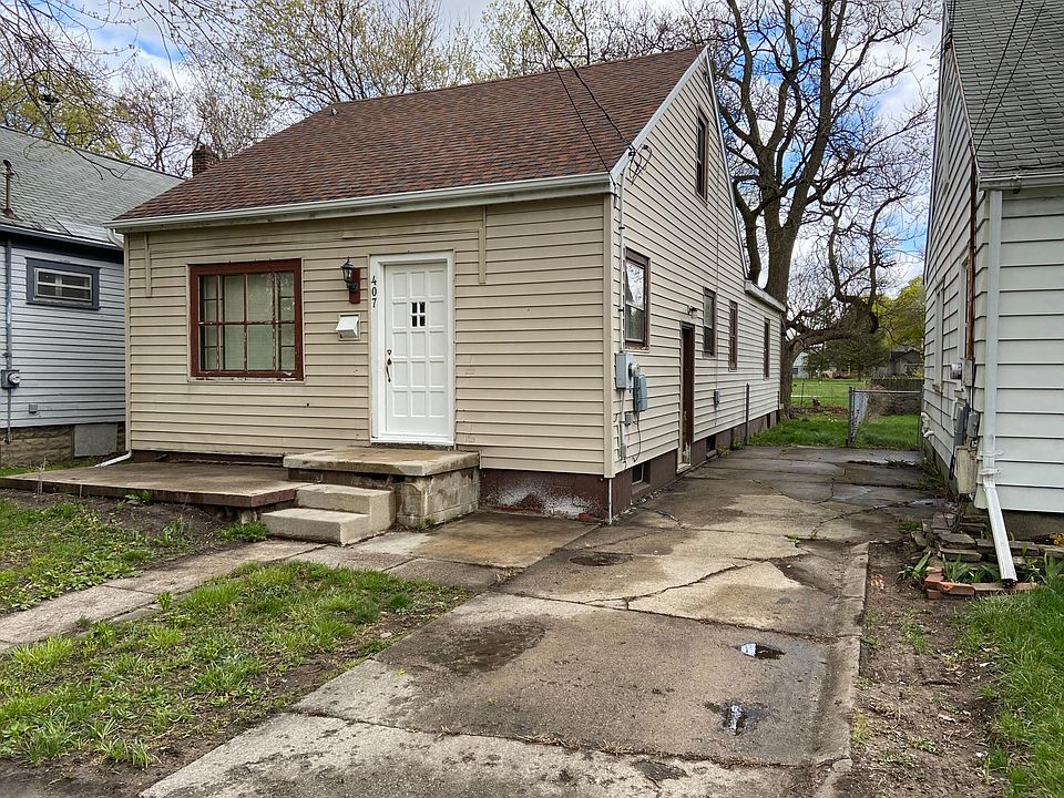1st image of 407 S Hayford Ave