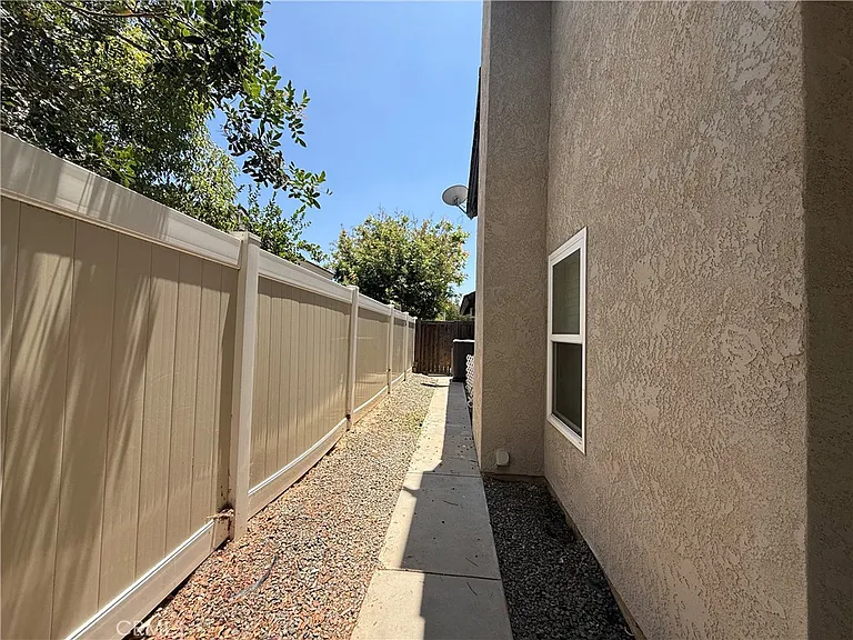 19530 Chinotto Ln — Photo 27