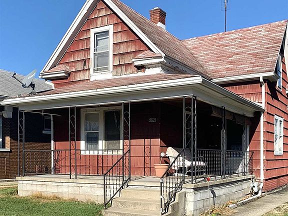 2nd image of 2621 Huron St