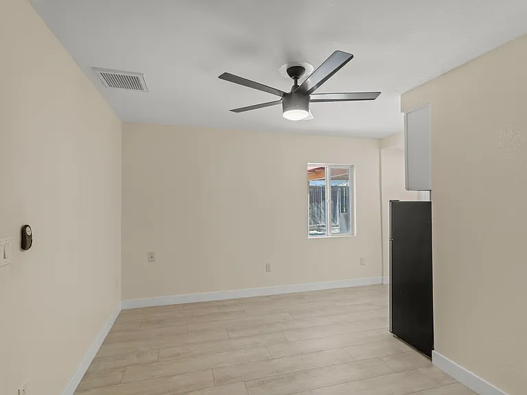 Kendall Dr — Photo 3