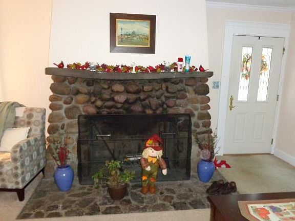 4th image of 7 Montague St