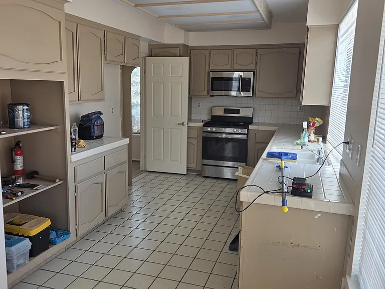 10480 Brookmead Dr — Photo 7