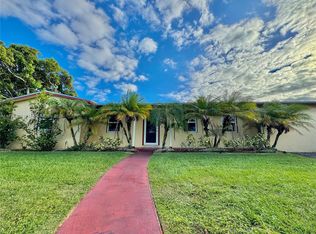 9650 SW 163rd St, Miami, FL 33157