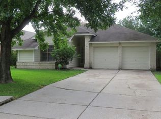 8618 Spring Green Dr, Houston, TX 77095