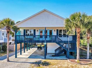 211 E 25th Pl, Oak Island, NC 28465