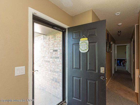 3rd image of 3907 Lewis Ln
