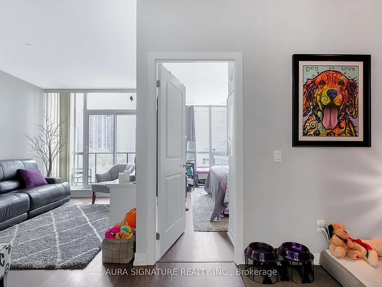 8 Fieldway Rd #612 — Photo 18