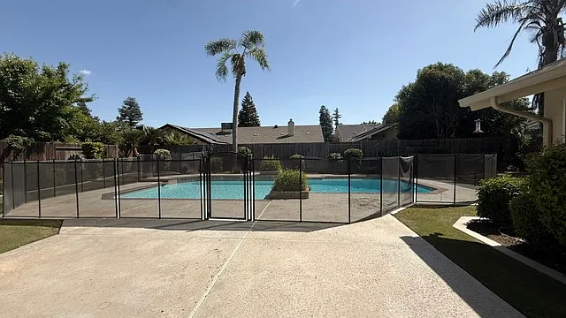 9409 High Oak Dr — Photo 30