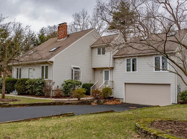 10 Nancy Rd, Natick, MA 01760