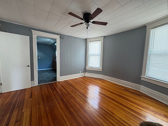 4th image of 3119 W Cortland St #2