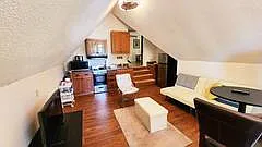 530 Martha St #2 — Photo 15