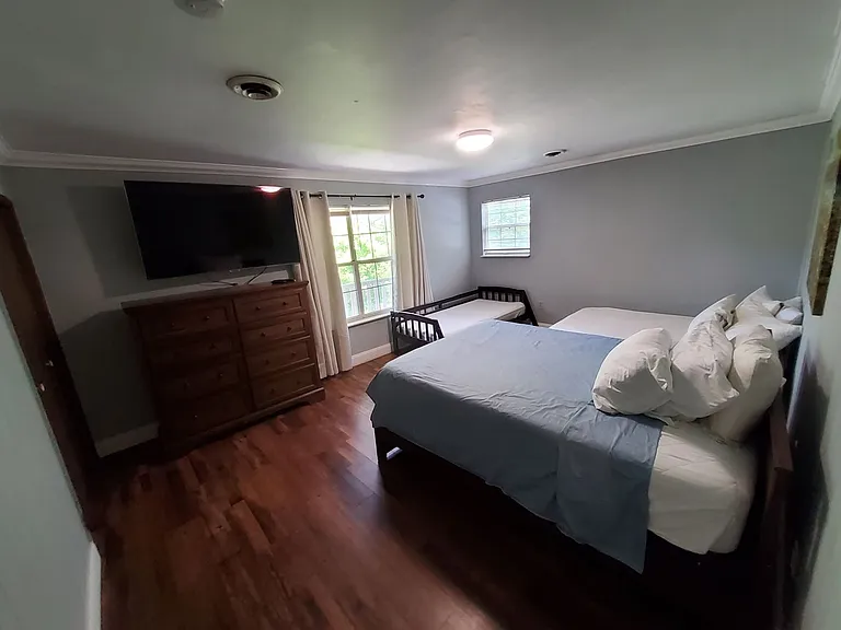 1231 Village Dr — Photo 20