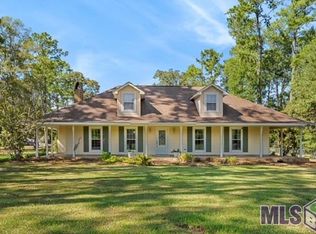12631 Pleasant Ridge Dr, Walker, LA 70785